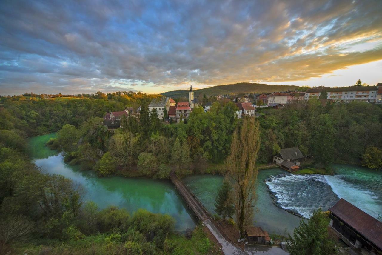 Apartman Visnja Slunj Esterno foto
